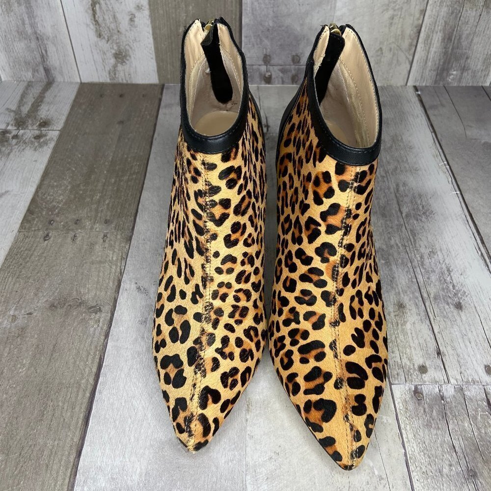 NWT Adrienne Vittadini Animal Print Nyla Booties - Picture 5 of 8